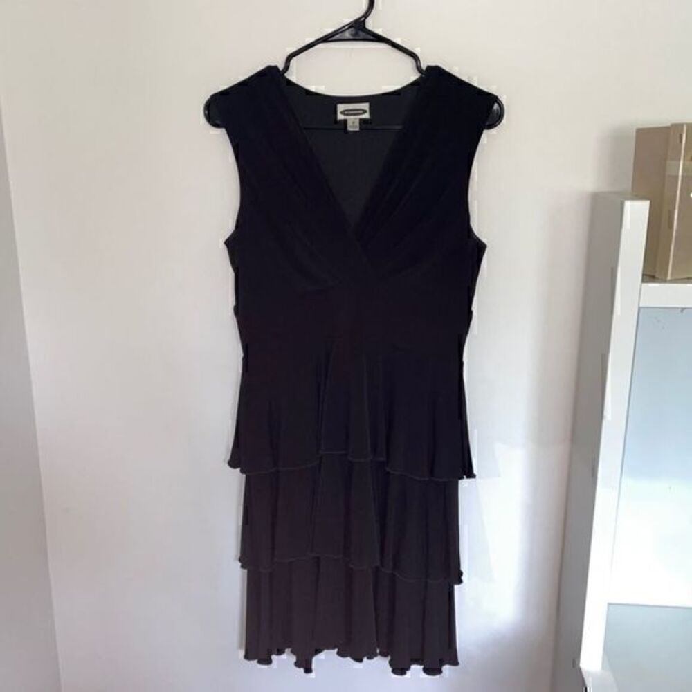 Black Flowy Short Sleeve V Neck Dress